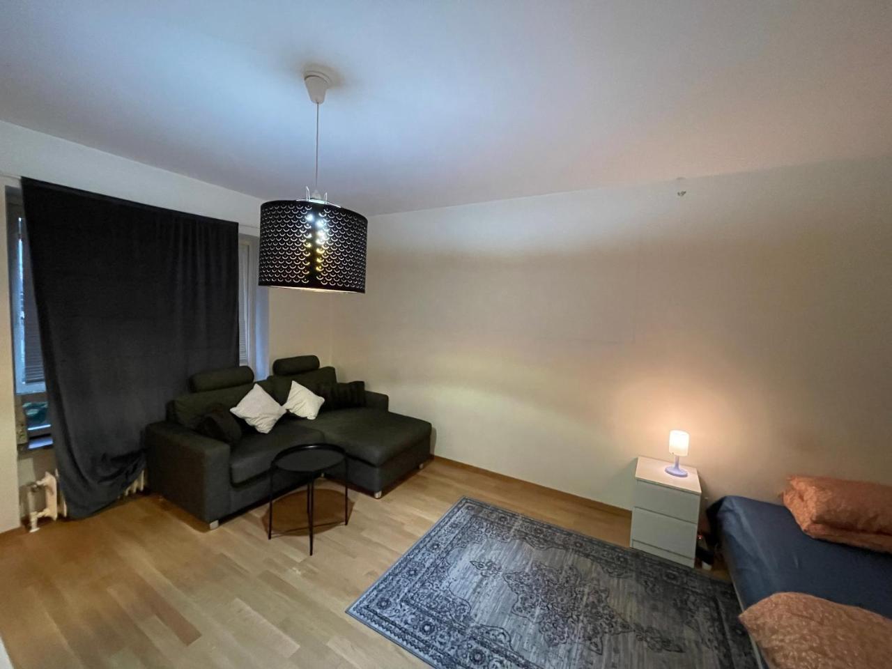 Entire apartment near Mobilia Shopping Mall - Housity