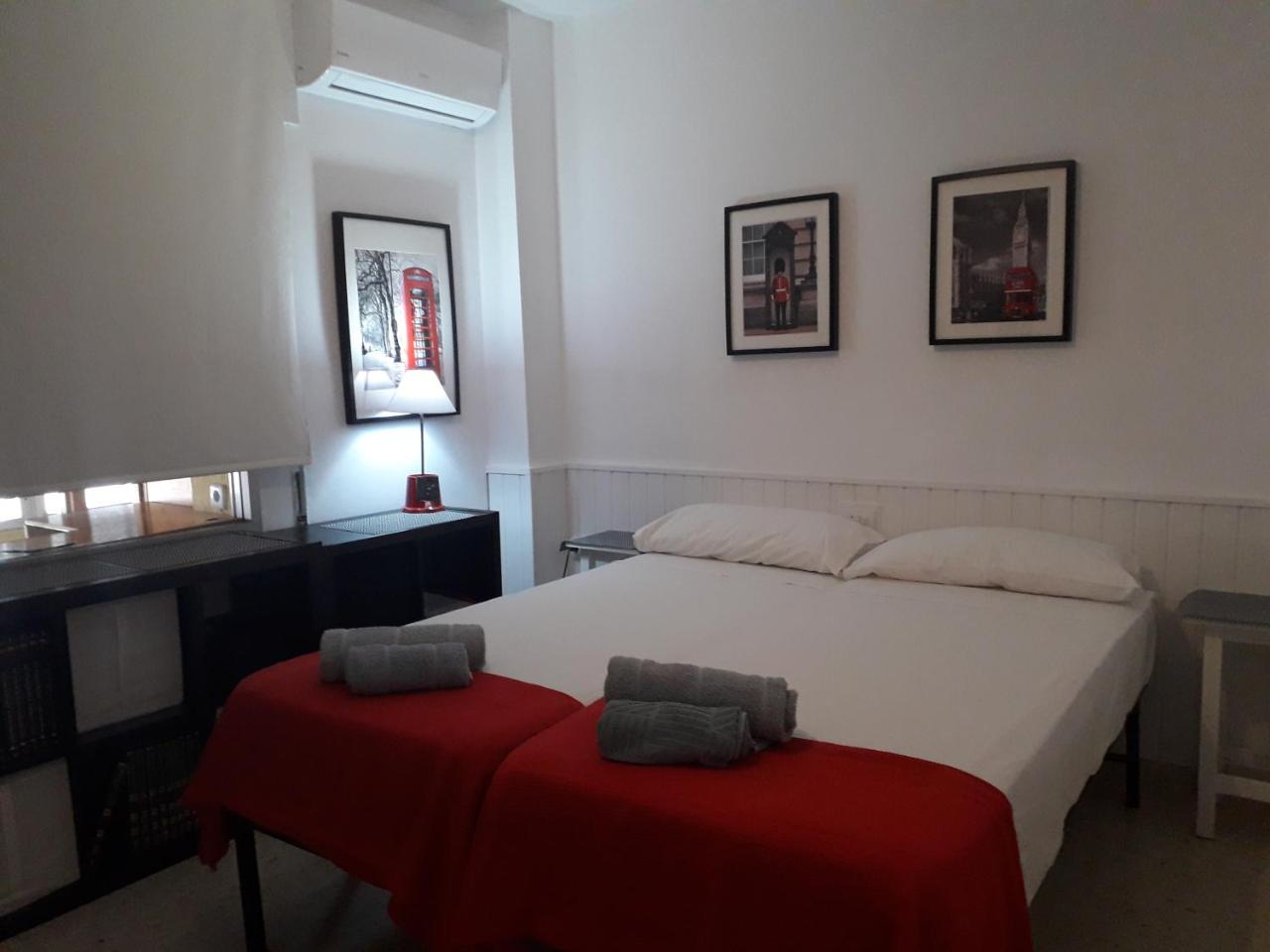 Ana de Viya Cádiz - Housity