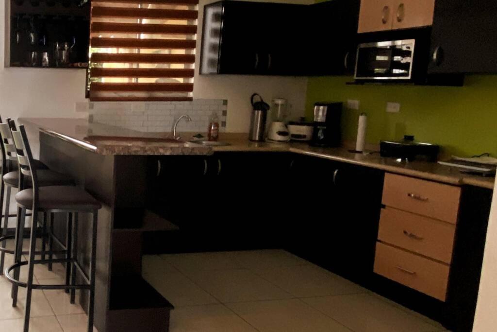 Hermosa casa, rodeada de naturaleza condominio Privado - Housity