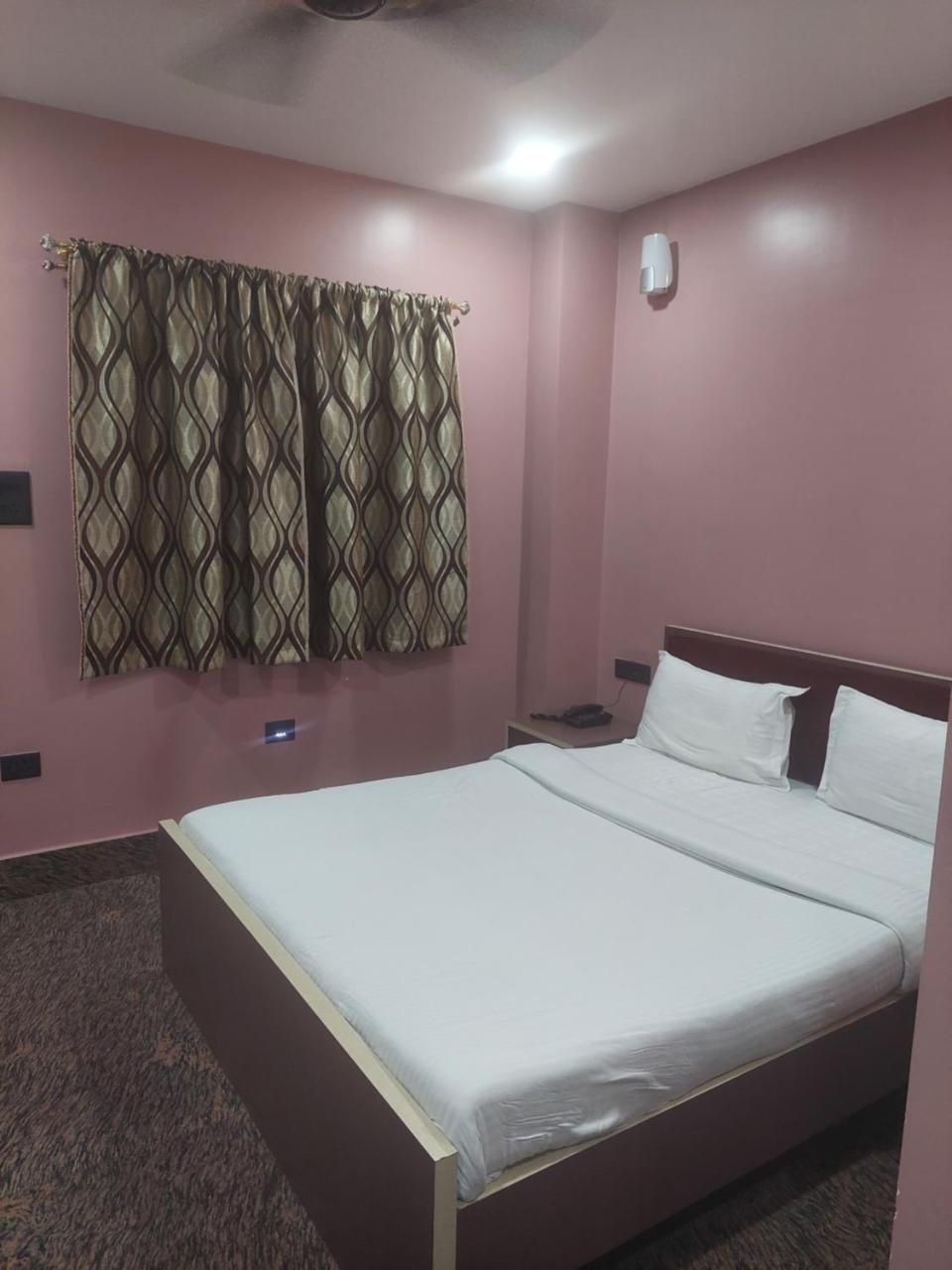 Anant Home Stay, Shilong - Housity