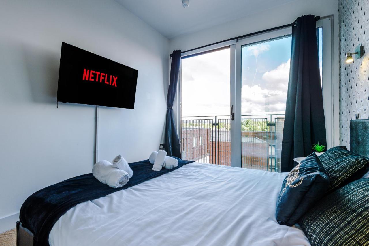 A-K s - Manchester Top Floor 2 Bedroom - Housity