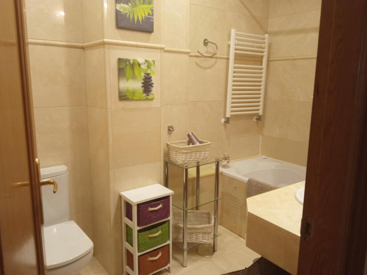 Apartamento de Nieves a el lado de la Catedral. - Housity