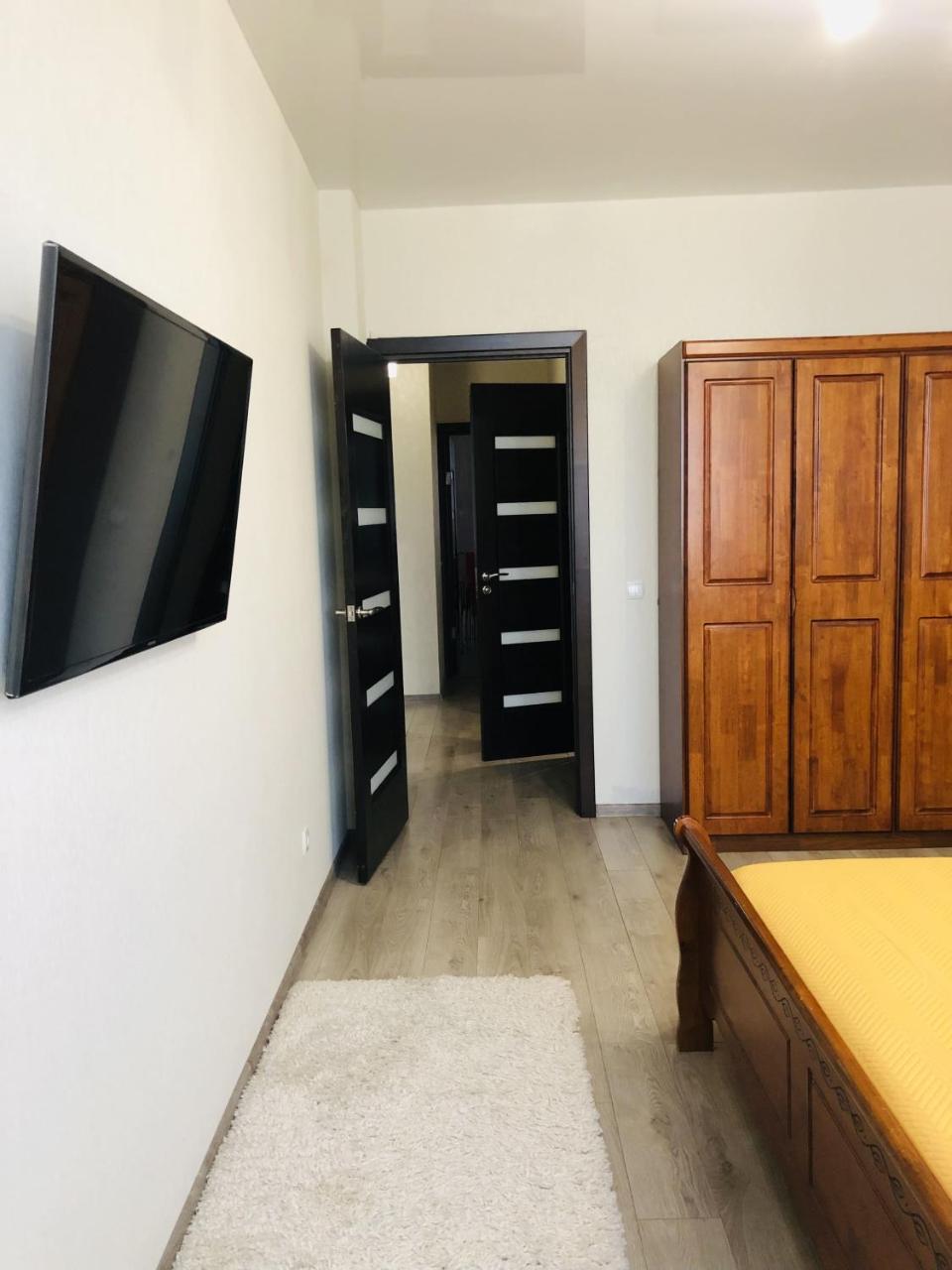 s on Zakharova 24 - 2 rooms - Housity