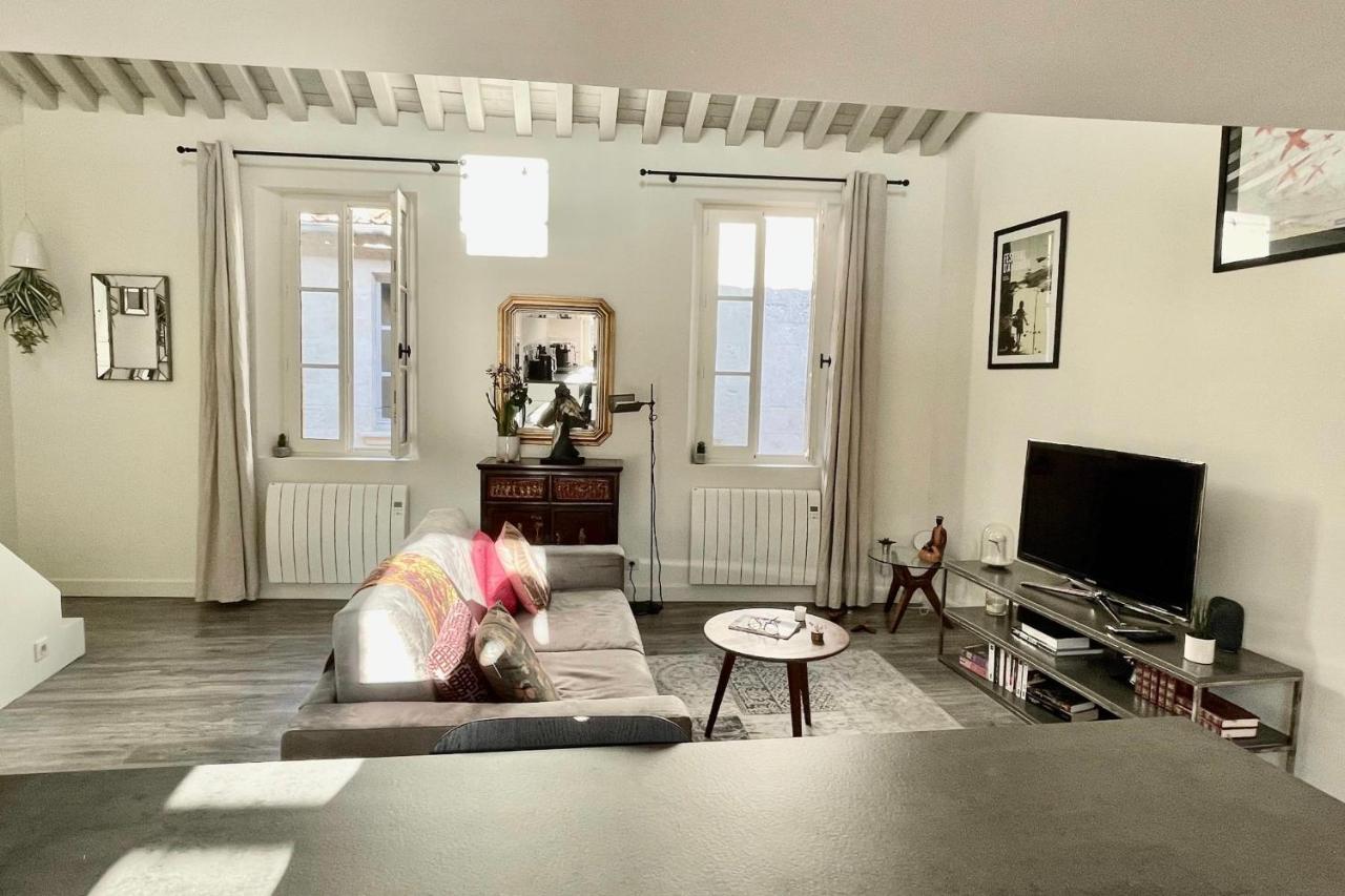 Charming bright apartment AVIGNON - Housity