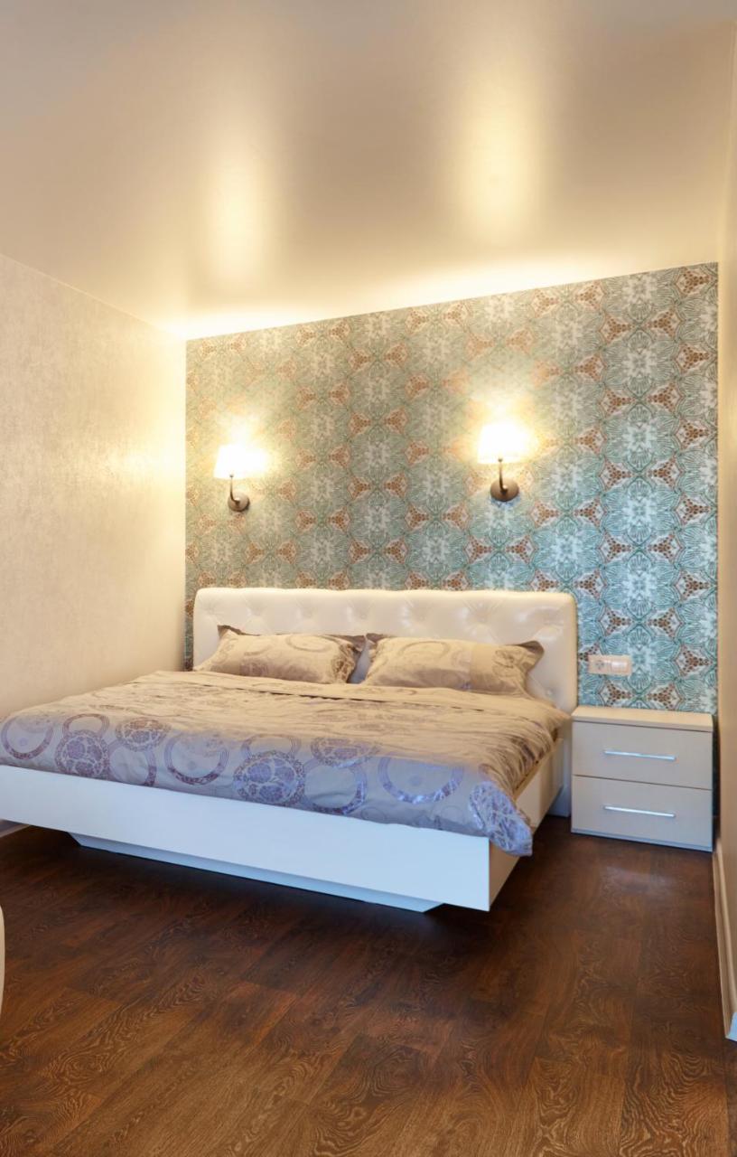 on Samokhvalova 12 - Housity
