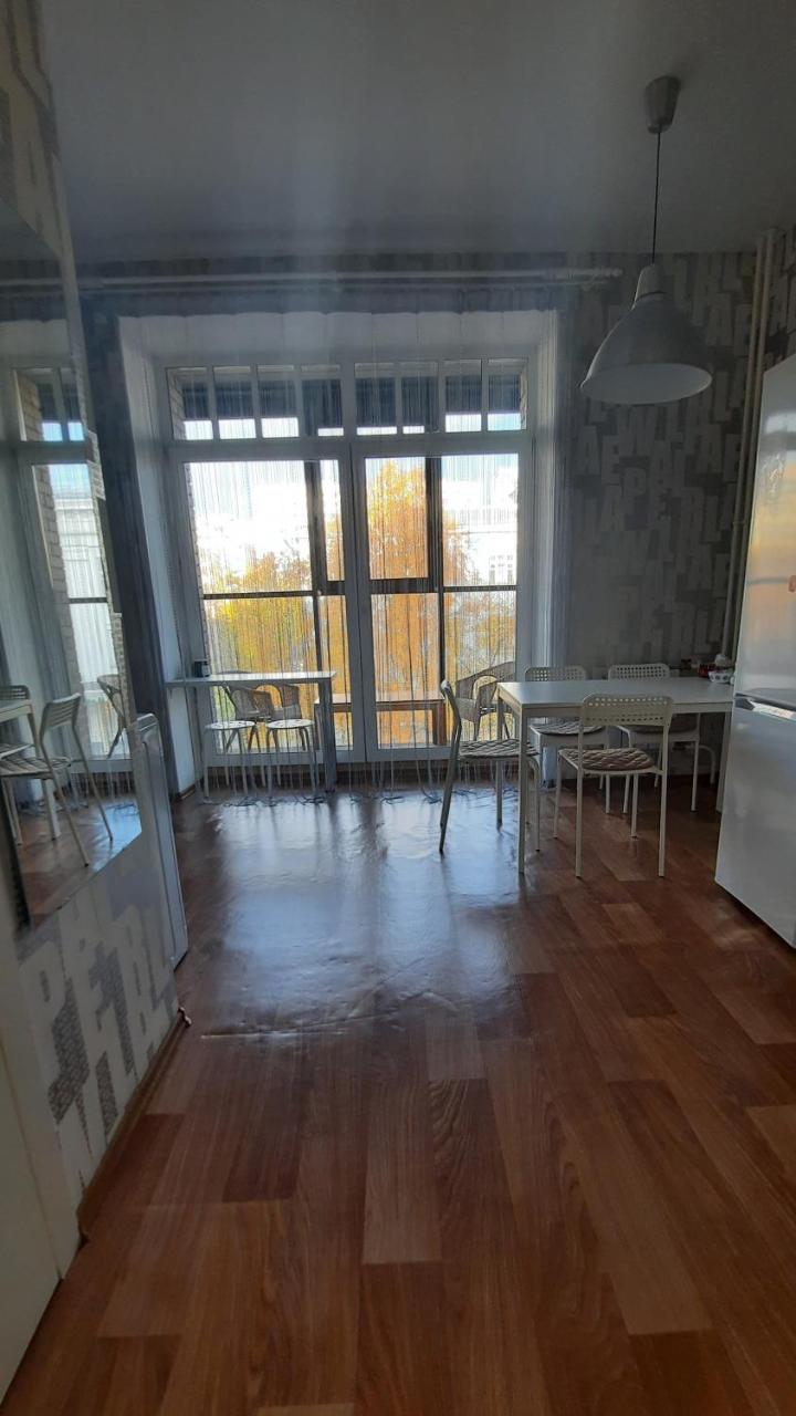 Uiutnaia kvartira na peshekhodnoi ulitse arkhangel ska - Housity