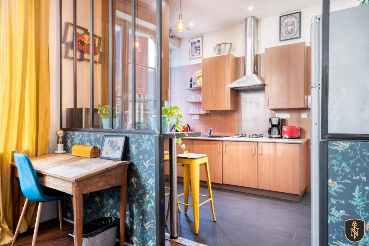 Bright and trendy apartment in the hypercentre of Caen - Housity