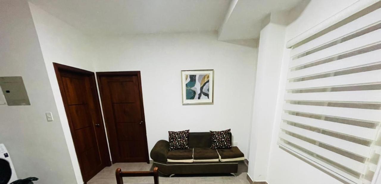 Hermoso departamento ubicado a 5 minutos de la playa Las Palmas Dep2edif2 - Housity