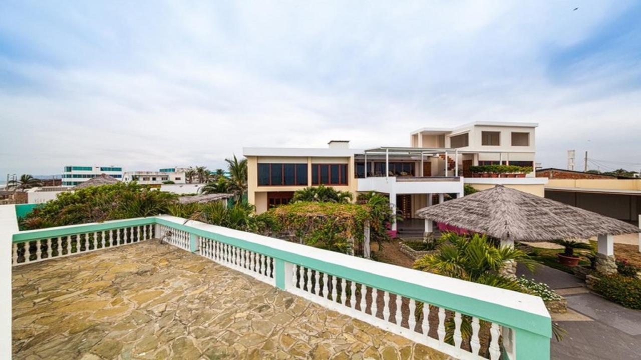 Absolute Beach Front 1 Bed Apart Secure Parking - Housity