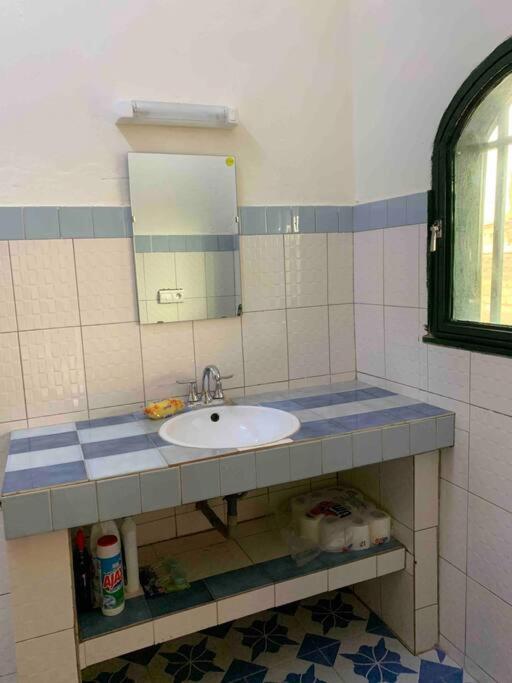 Cheerful 1 bedroom villa with free parking. - Housity