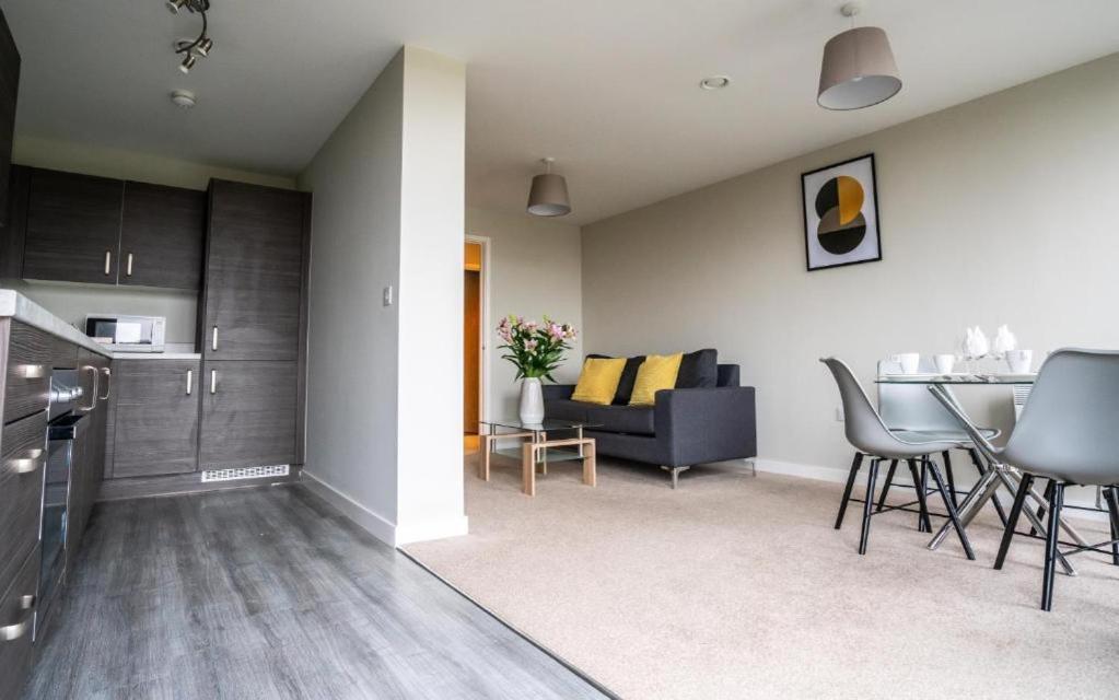 Dream Luxury Apartments Manchester - Housity