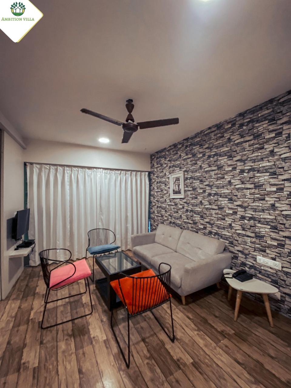 Studio flat managed by ambition homes - Housity