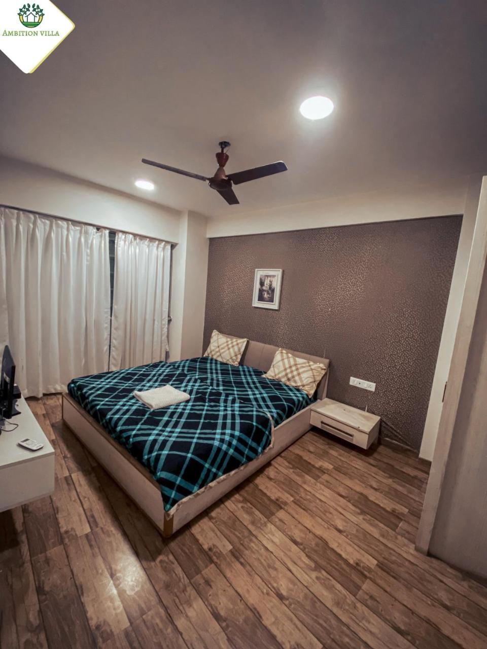 Studio flat managed by ambition homes - Housity