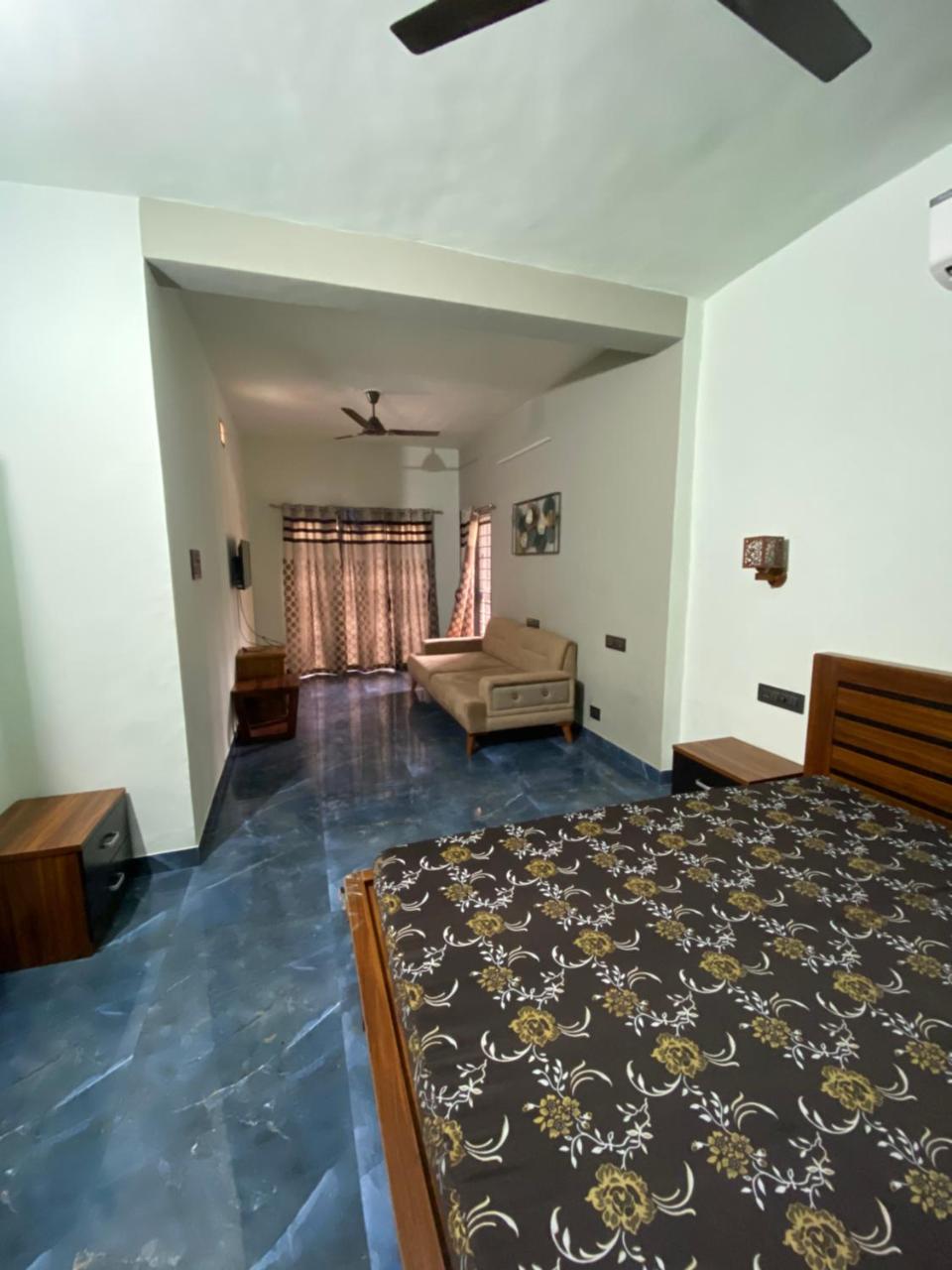 Anand Luxury Stay - Housity
