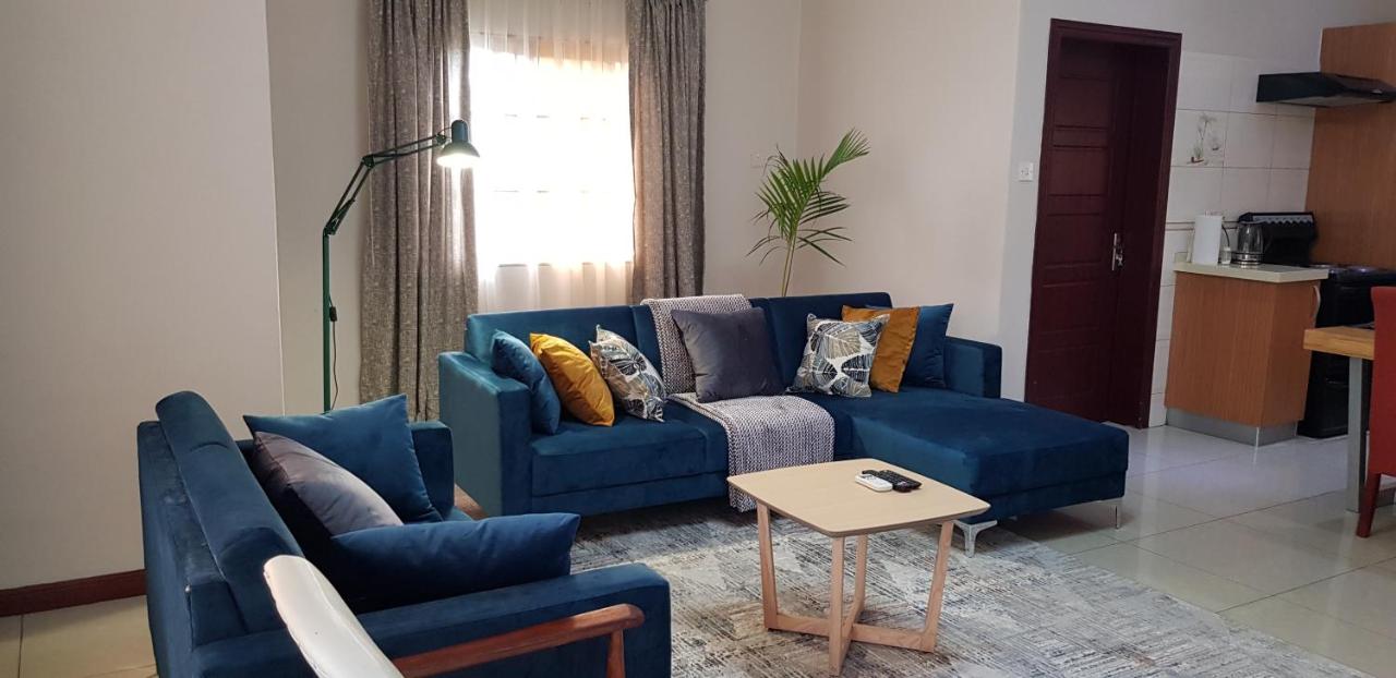 InstaHomes by F&F - Maugham Road - Housity