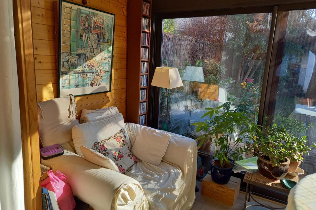Apartment with garden at the gates of Avignon - Housity