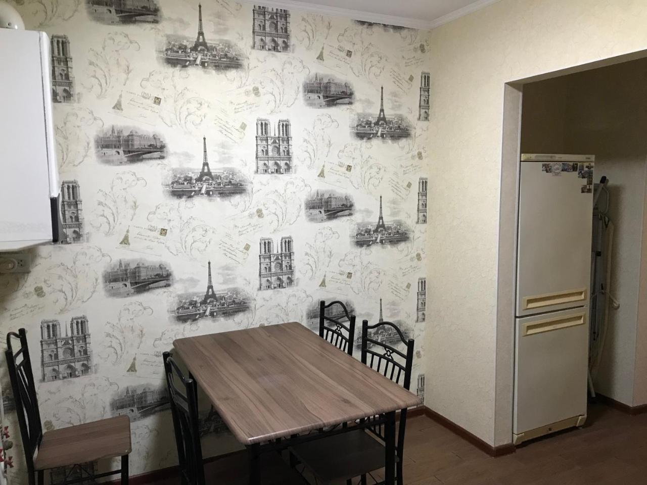 Dvukhkomnatnaia kvartira v tsentre 200m do tsentral nogo pliazha - Housity