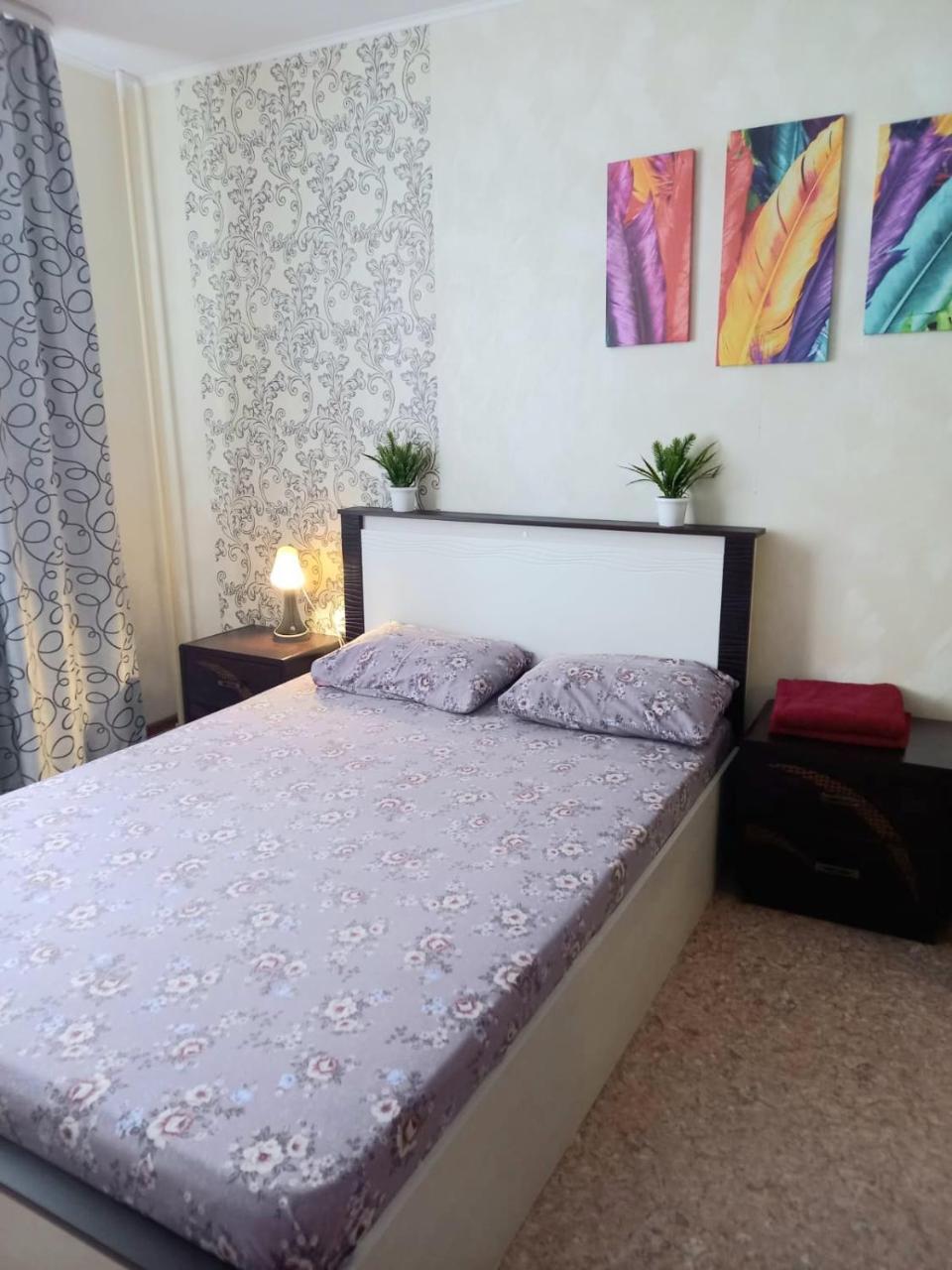 on Stroiteley 71 - Housity