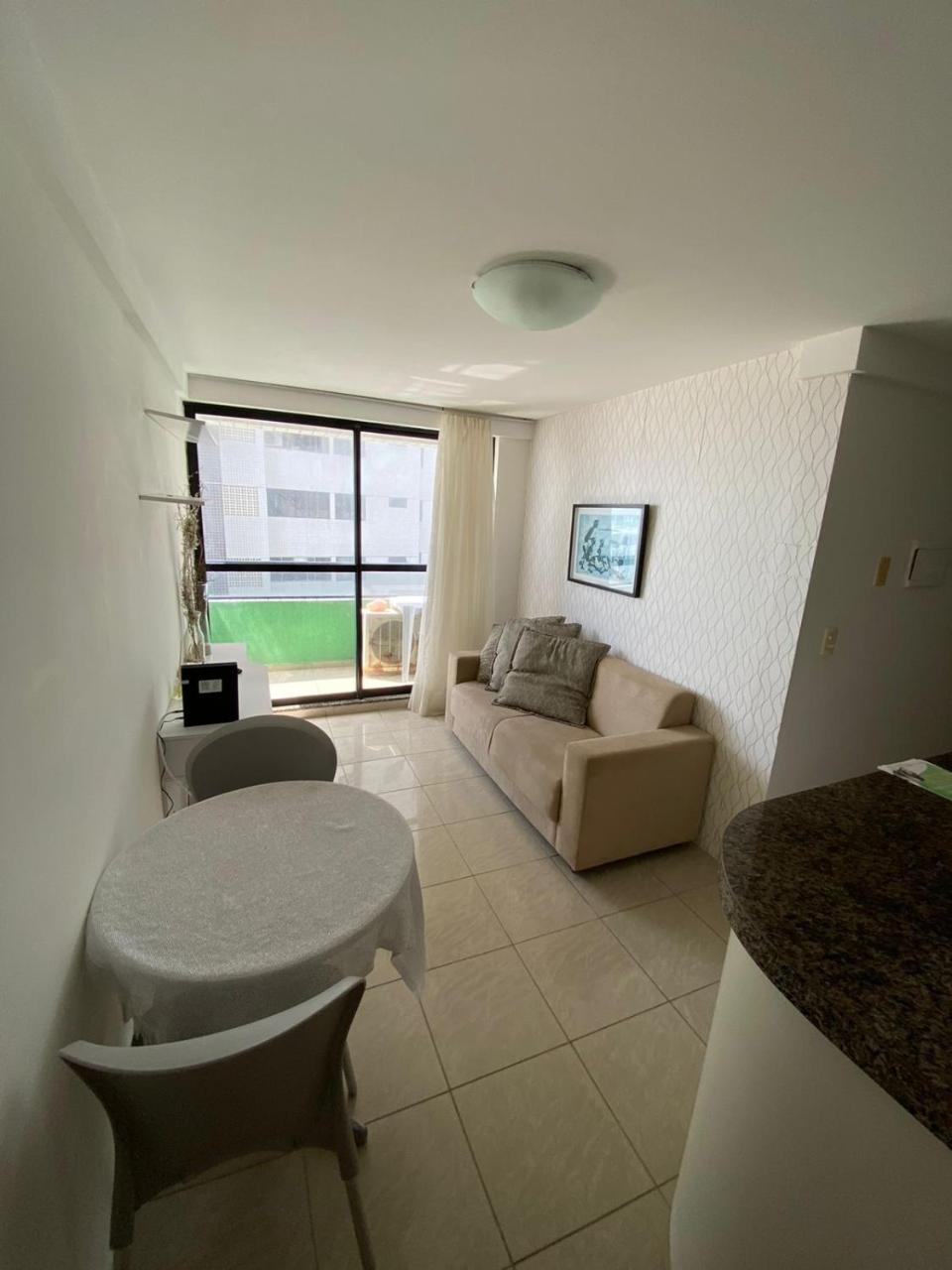 Flat mobiliado de frente para o mar em Natal - Housity