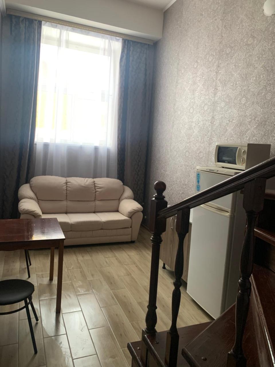 Mini ghostinitsa uiutnaia zielienoghrad - Housity
