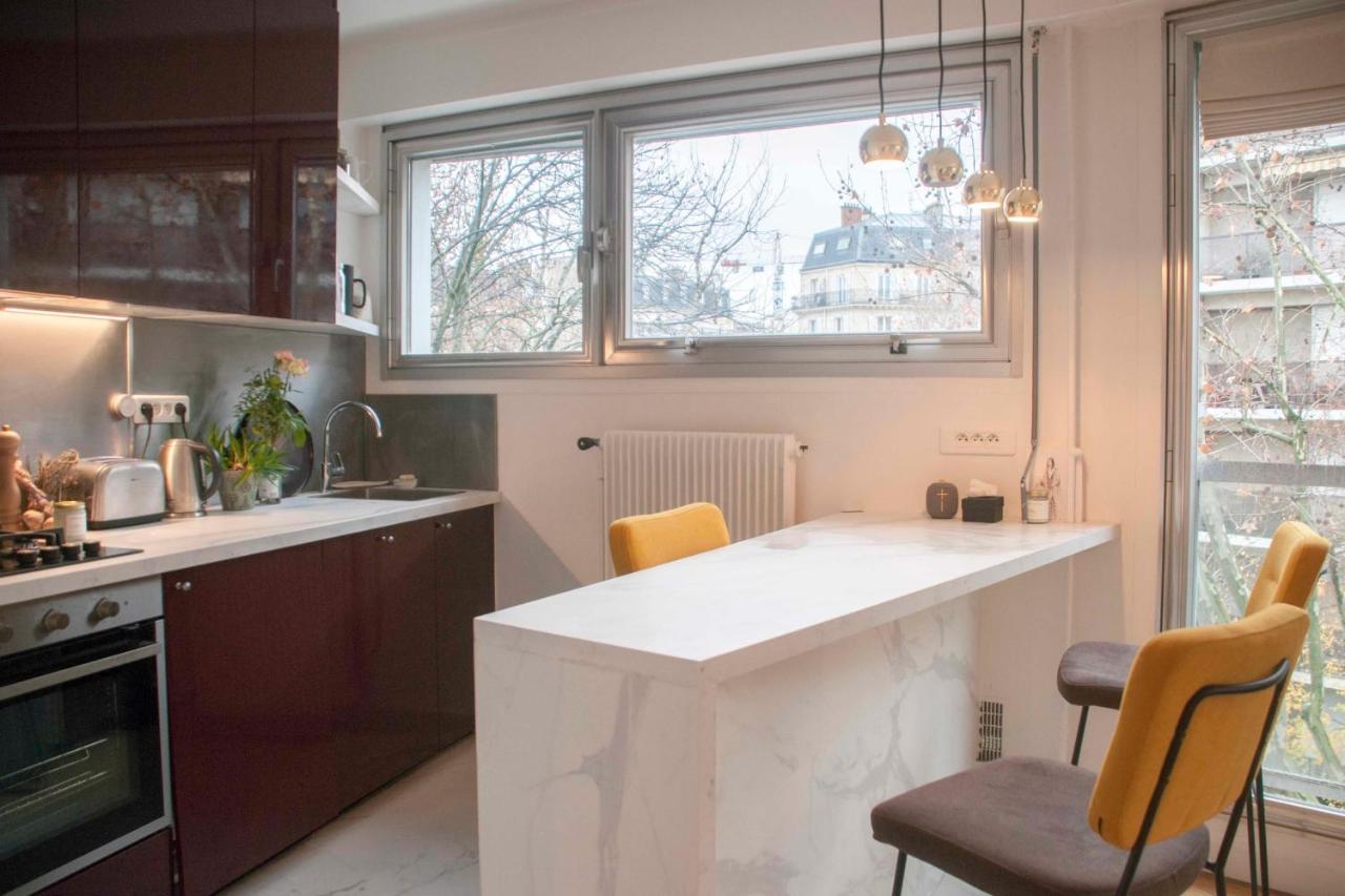 Luminous apartment at Porte de Chaillot - Housity