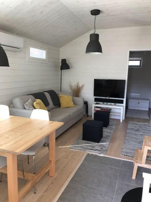 Image: Hailuoto Marjaniemi - Rantasumppu Cottage 2 - Sauna & Air conditioning