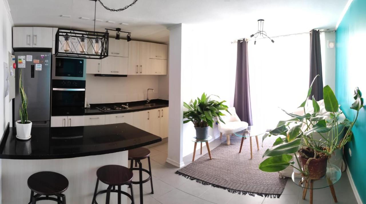 Departamento frente a aeropuerto