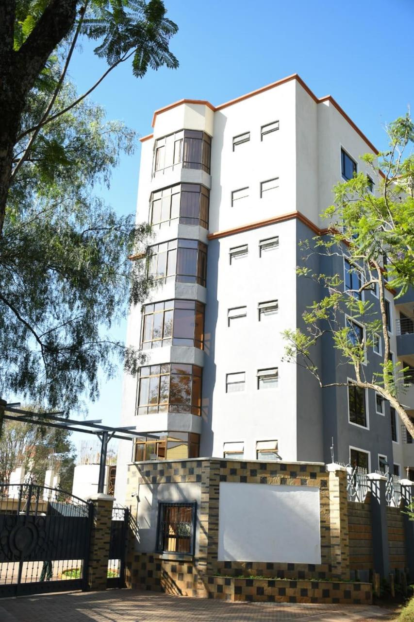 Zuri s - Housity