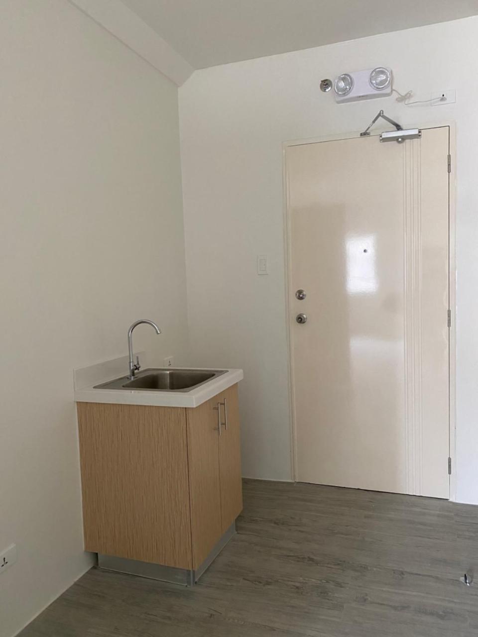 Amaia Steps Alabang studio unit for rent near Alabang CBD - Housity