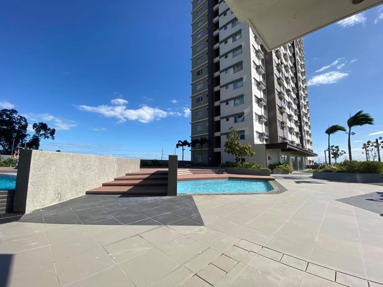 Avida Tower Alabang Altura studio unit for rent near Alabang CBD - Housity