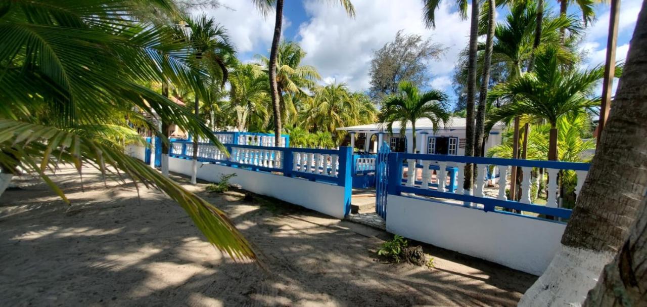 Ocean Blue Hotel B&B - Housity