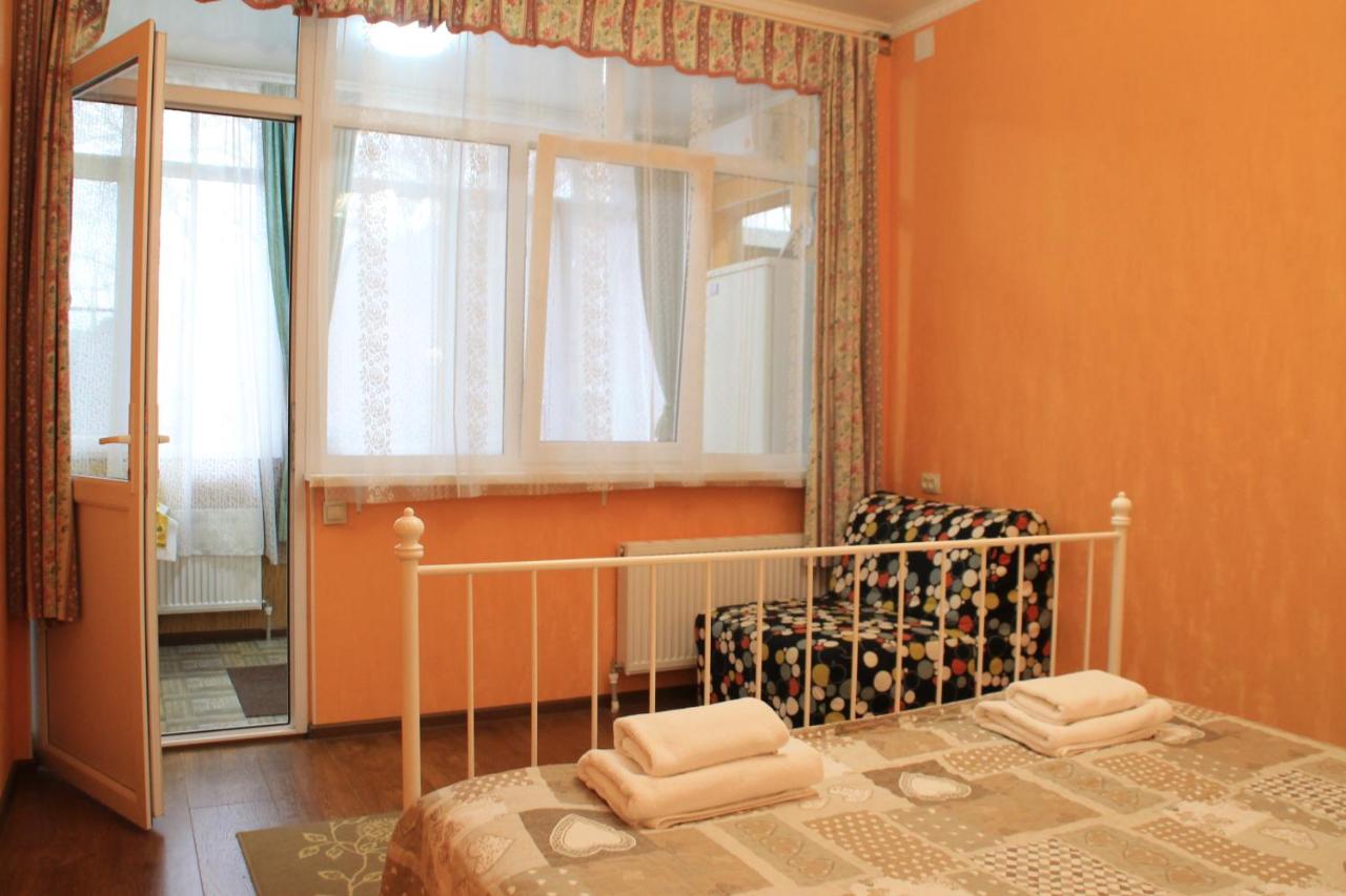 s Krasnoarmeyskaya ulitsa 1 - Housity