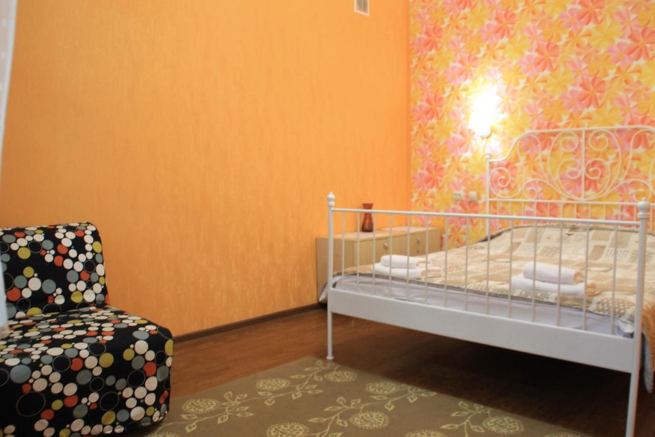 s Krasnoarmeyskaya ulitsa 1 - Housity