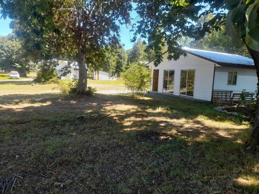 Hermosa caba�a en parcela a 500 metros del centro.