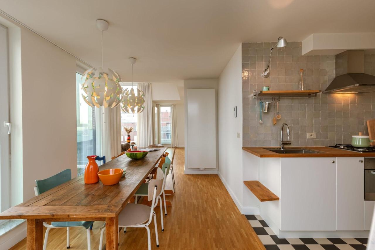 Beautiful high-quality apartment with private terrace with a view to the towers of Bruges - Housity