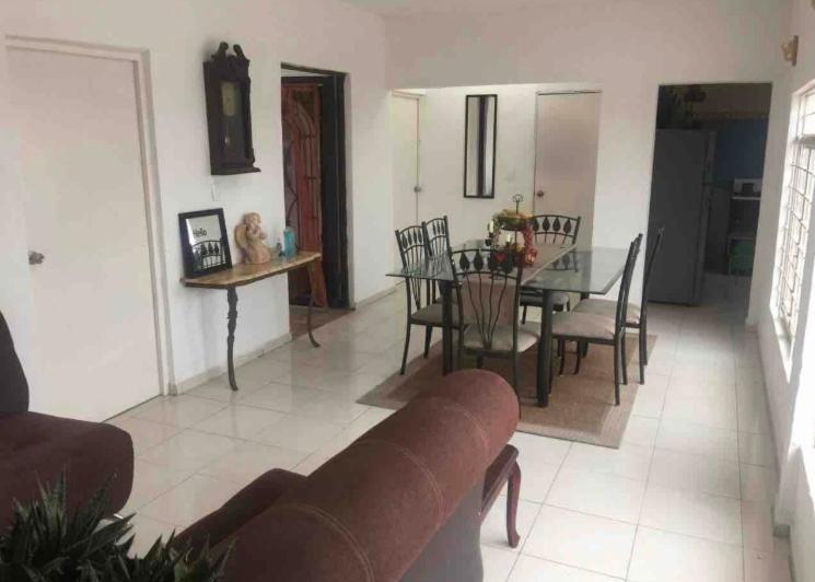 Midhope Valley II Casa compartida - Housity