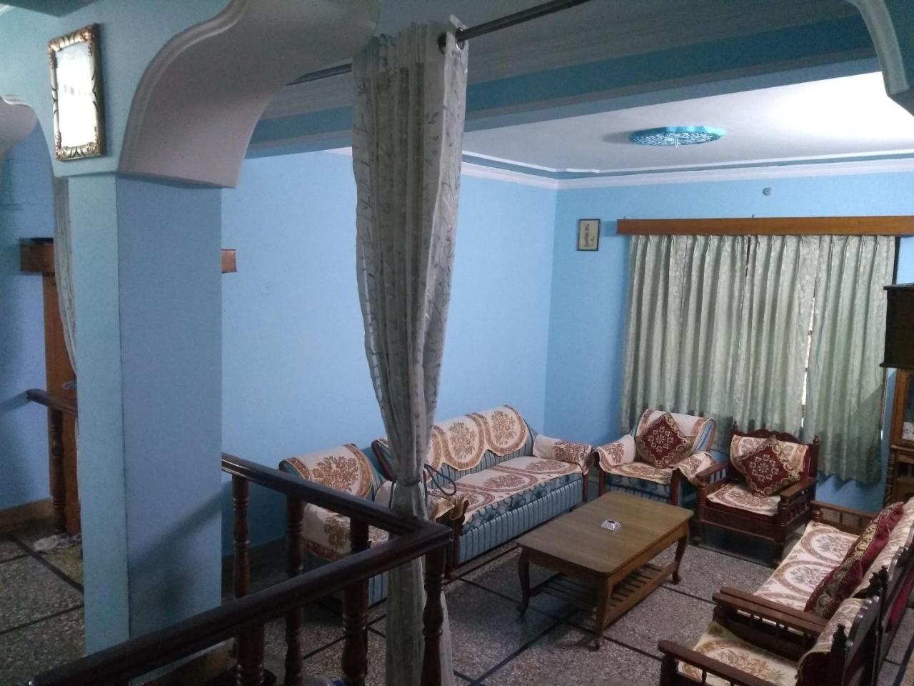 Akash Homestay 3Bhk - Housity