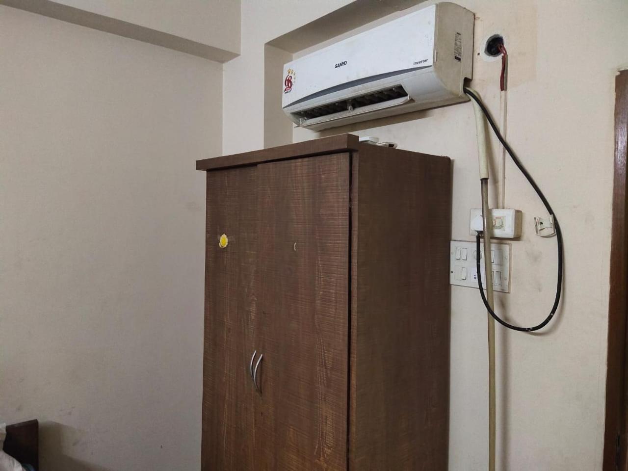 Foreigner Service  Kolkata India - Housity