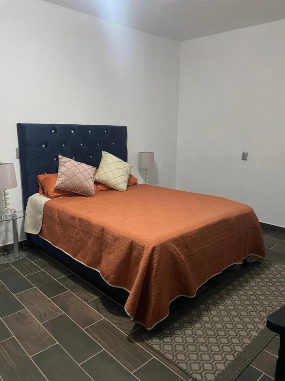 Lovely and Cousy studio I’m in the heart of downtown morelia - Housity