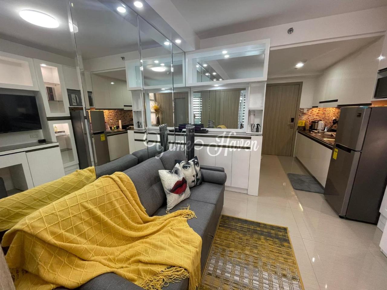 Yume Haven Shore Residences TowerC 1518 - Housity