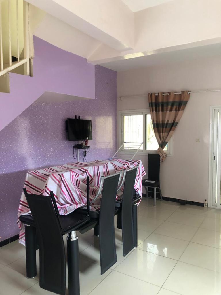 Thies : Appartement de vacances - Housity