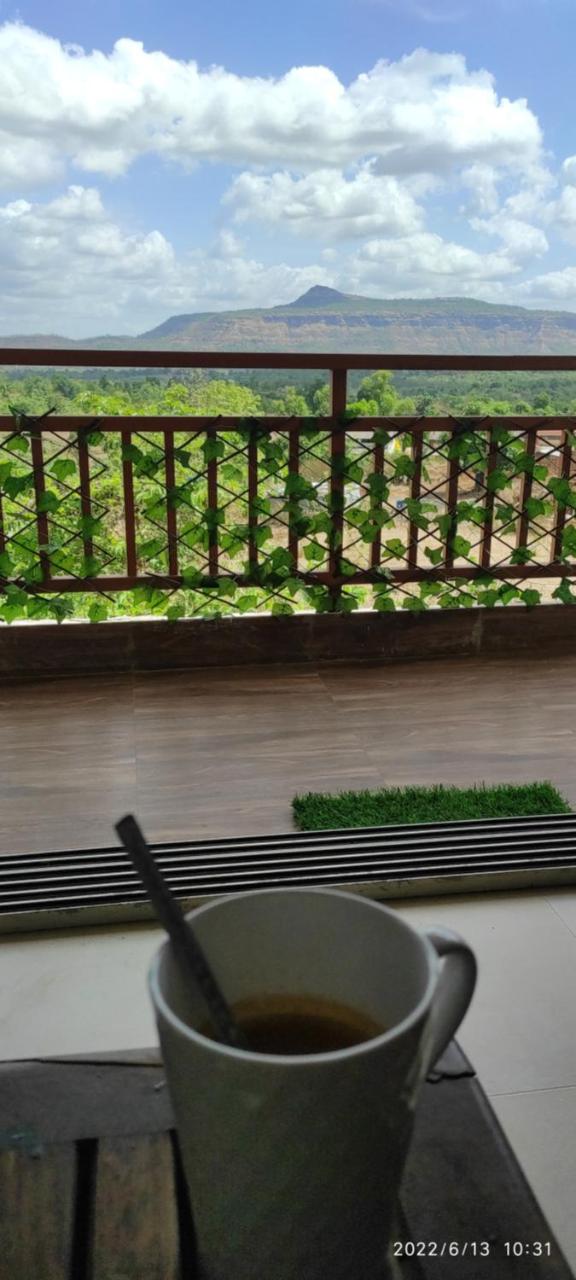 Scenic Bliss - Housity