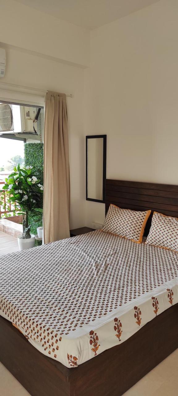 Scenic Bliss - Housity