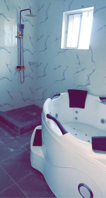 Holiday home 4 bedroom duplex - Housity