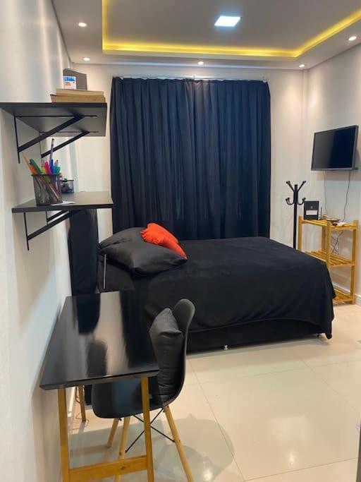 Studio pequenino 1117 na Cidade Baixa - Housity