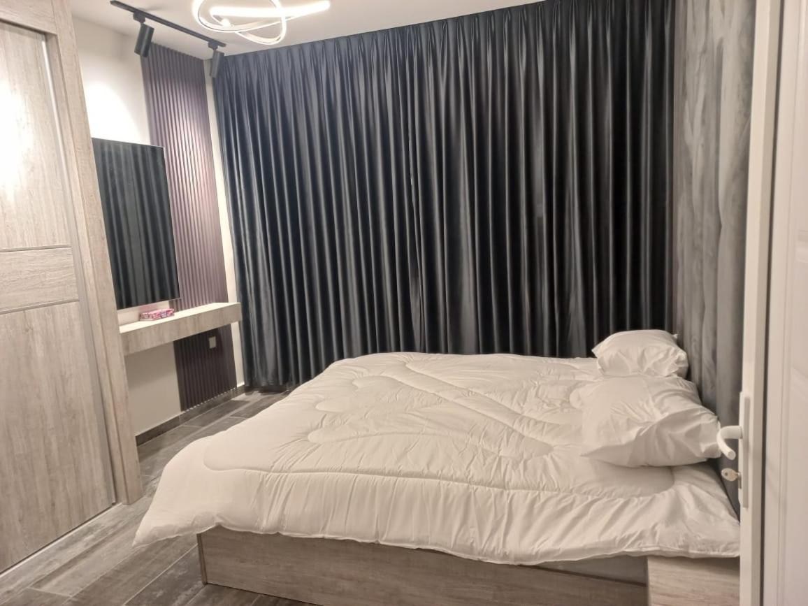 LOLO VILLA - Housity