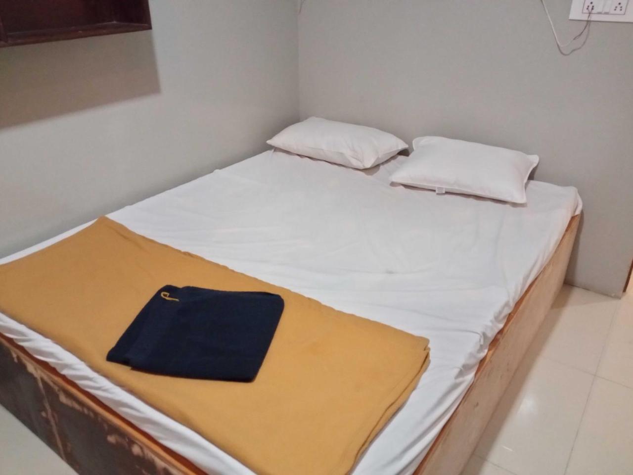 OYO 92759  Disney Rooms - Housity