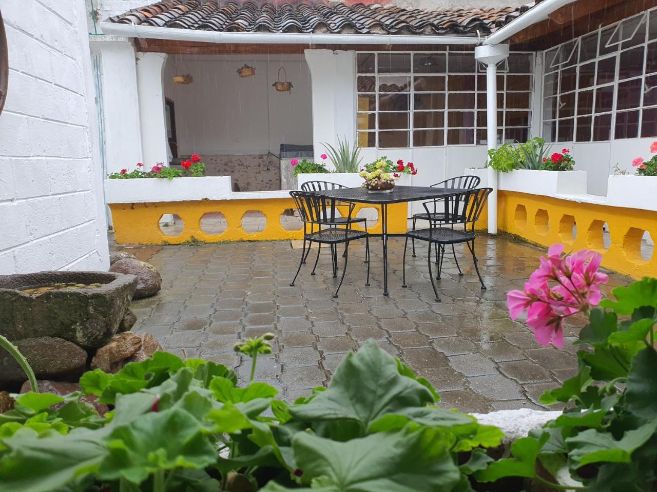Casa de los Adoquines - Housity