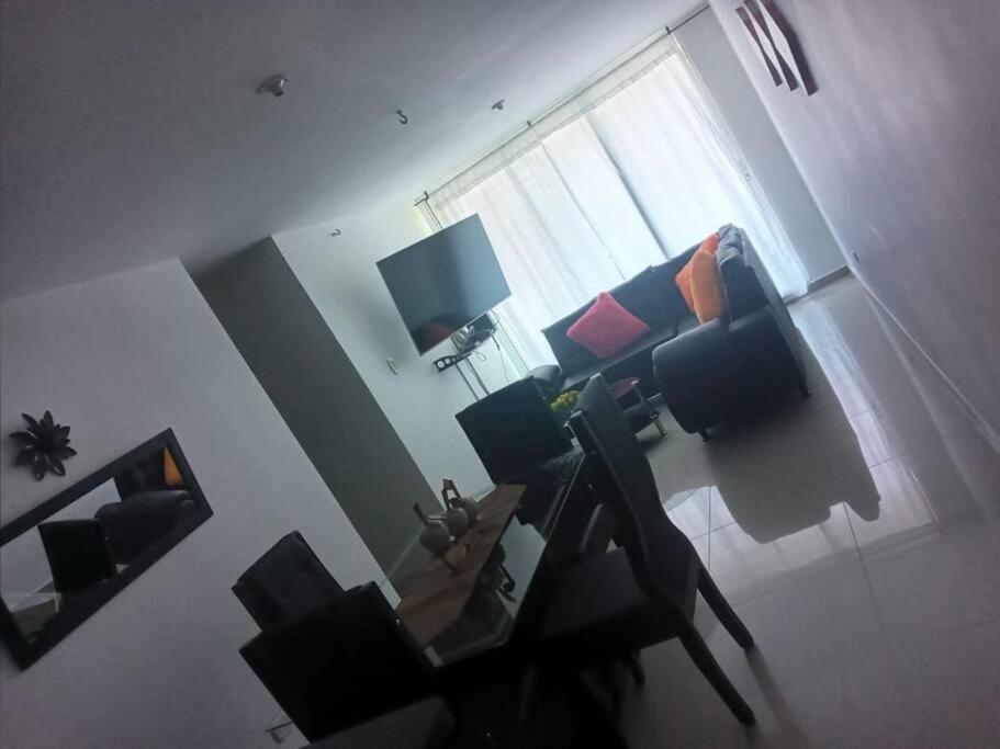 Hermoso Apartamento en Valledupar Conjunto cerrado - Housity