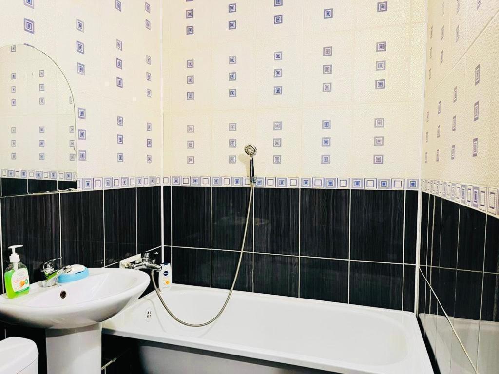 Apartament Erubaeva, 51 - Housity